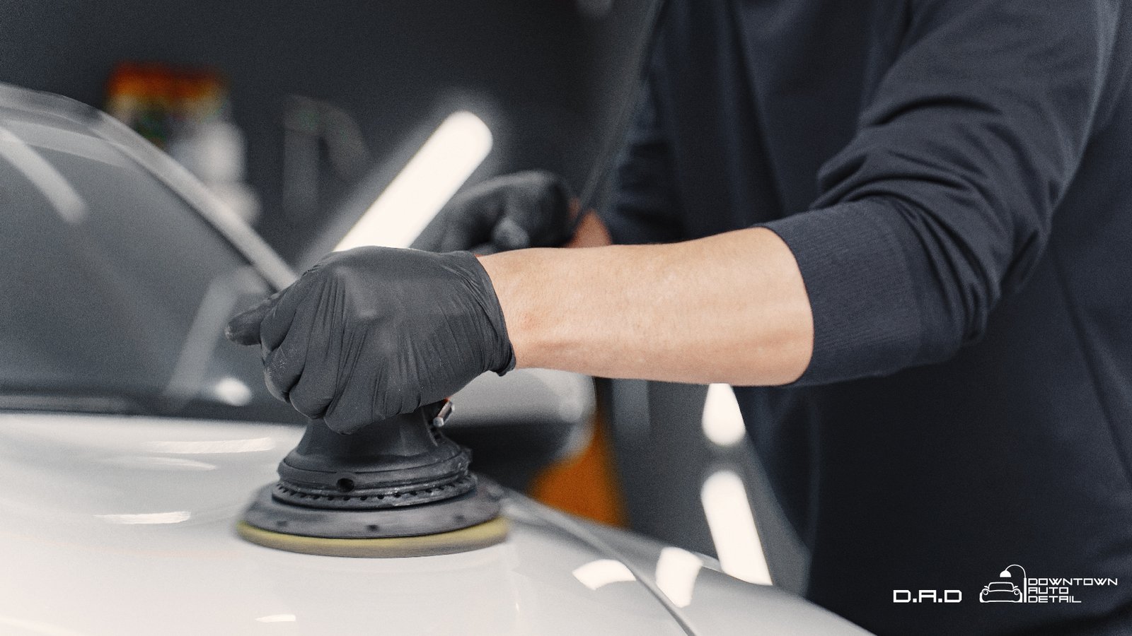 The Ultimate Car Detailing Guide: Step-by-Step Tips for Beginners
​